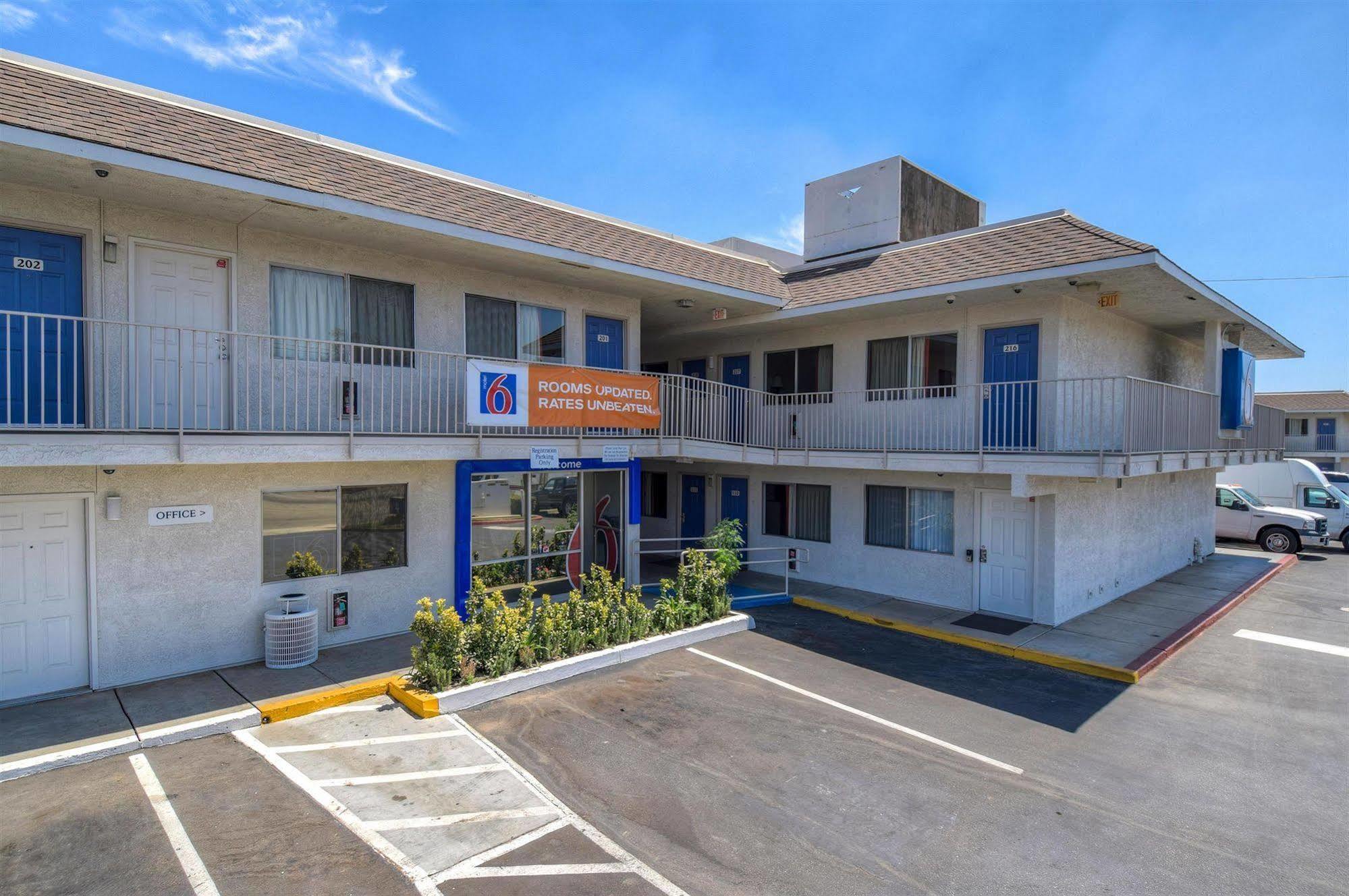 Motel 6-Jurupa Valley, Ca - Riverside West Exterior photo